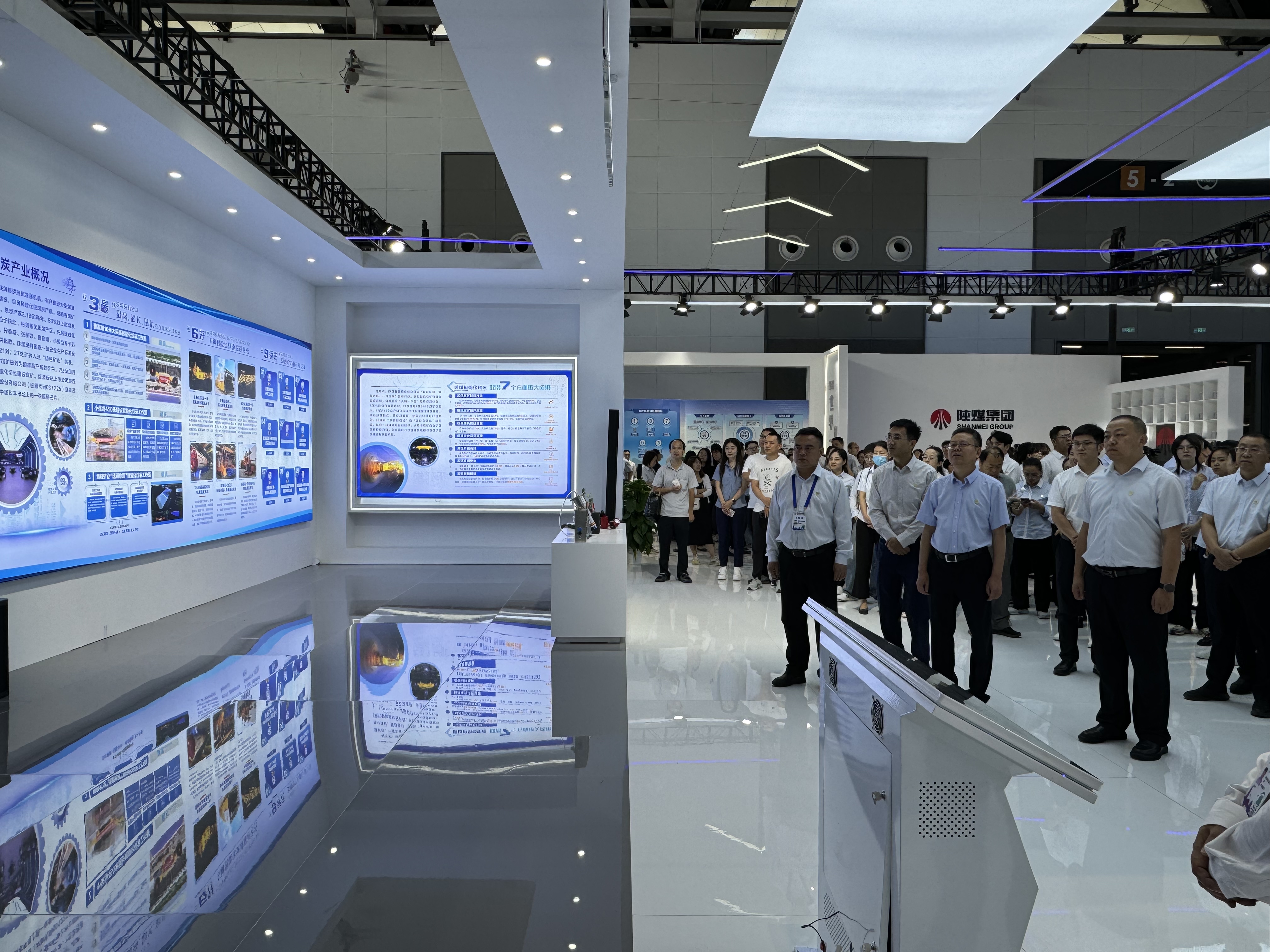 1727592144359713.jpeg 16d38d82274c20e0b33529d9328df71.jpg